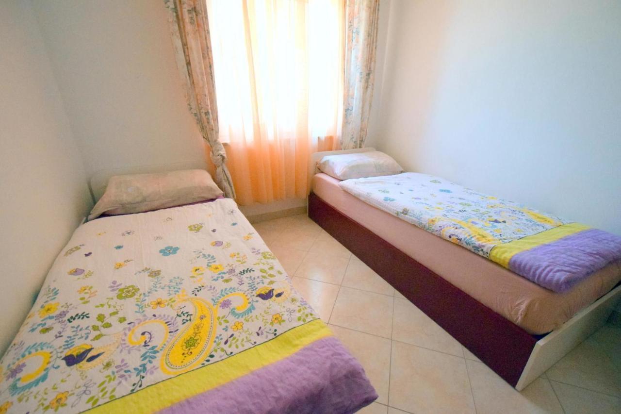 מאלינסקה Apartments Gabrijel מראה חיצוני תמונה