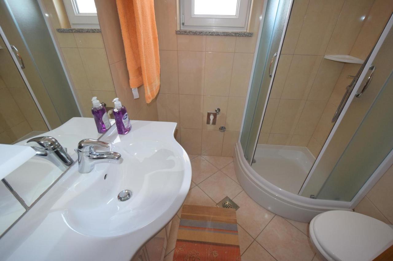 מאלינסקה Apartments Gabrijel מראה חיצוני תמונה