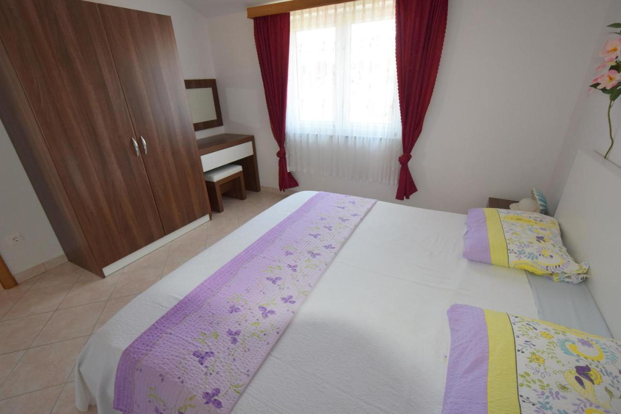 מאלינסקה Apartments Gabrijel מראה חיצוני תמונה
