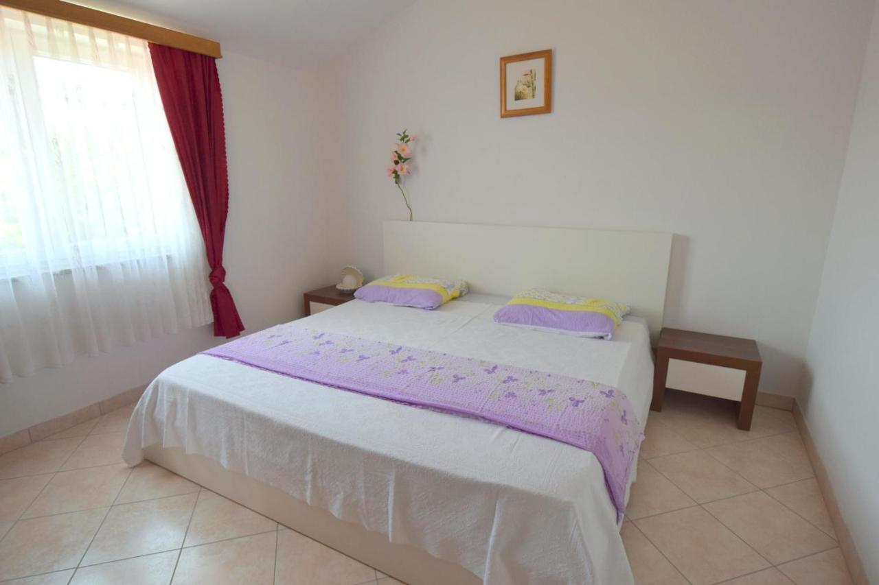 מאלינסקה Apartments Gabrijel מראה חיצוני תמונה